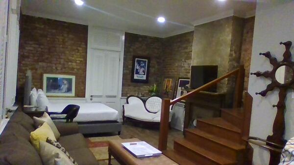 Queen Bed with Sofa Bed Photo 1